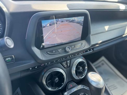 Used 2016 Chevrolet Camaro SS RWD image 33