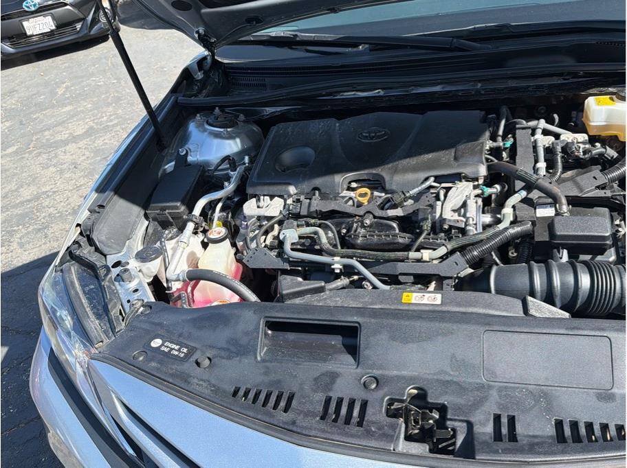Used 2018 Toyota Camry SE w/ Audio Package FWD image 28