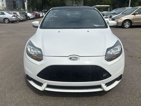 Used 2013 Ford Focus ST FWD image 2