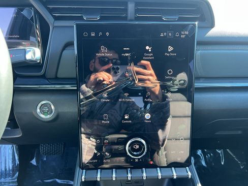 New 2026 GMC Terrain AT4 image 21