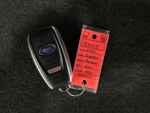 Used 2021 Subaru Ascent Limited image 38