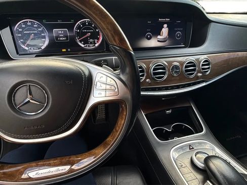 Used 2014 Mercedes-Benz S 63 AMG 4MATIC Sedan image 28
