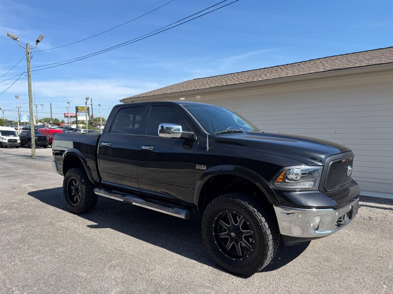 Used 2015 RAM 1500 Laramie w/ Convenience Group AWD/4WD image 2