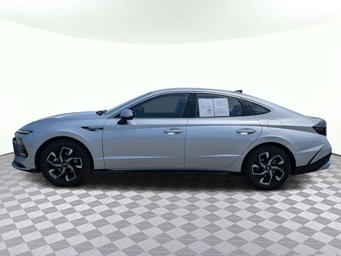 Used 2025 Hyundai Sonata SEL FWD image 7