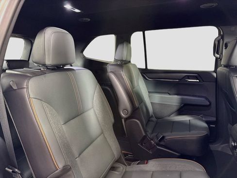 New 2026 GMC Acadia AT4 AWD/4WD image 28