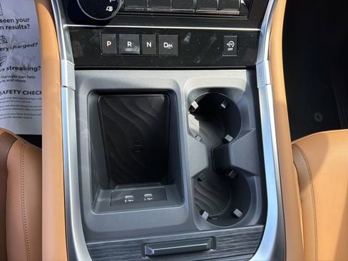 New 2026 Nissan Armada SL w/ Captain's Chari Seat Package RWD image 17