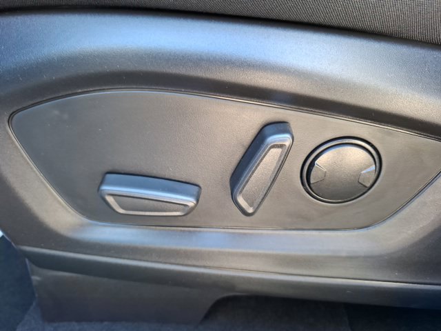 New 2027 Ford Explorer Active RWD image 16