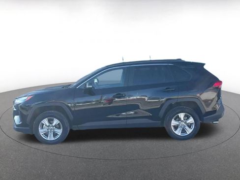 Used 2025 Toyota RAV4 XLE image 9