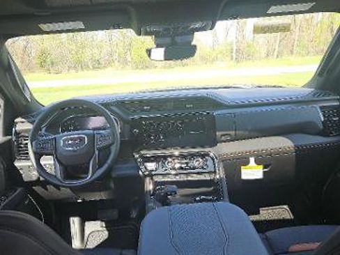 New 2026 GMC Sierra 1500 AT4 AWD/4WD image 21
