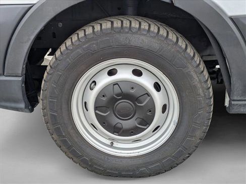 Used 2023 Ford Transit 250 Medium Roof image 20
