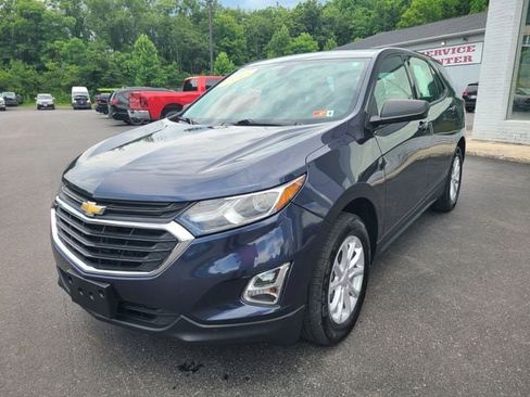 Used 2018 Chevrolet Equinox LS AWD/4WD image 1