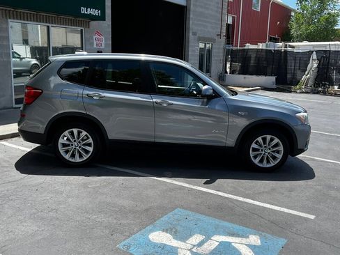 Used 2017 BMW X3 xDrive28i AWD/4WD image 8