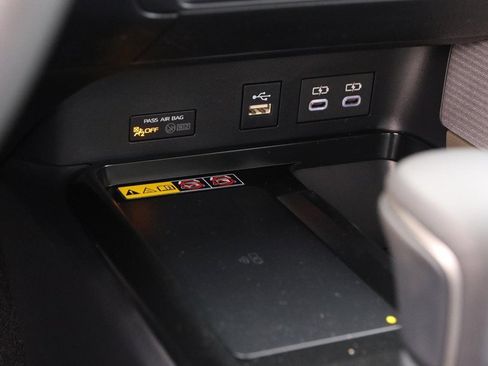 New 2026 Toyota Camry SE image 18