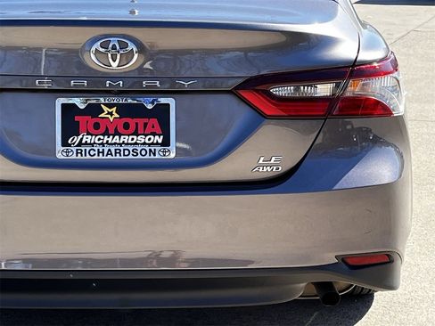 Used 2024 Toyota Camry LE image 6