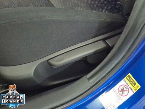 Used 2010 Toyota Corolla S image 15