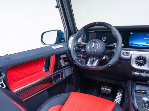 Used 2025 Mercedes-Benz G 63 AMG 4MATIC image 54