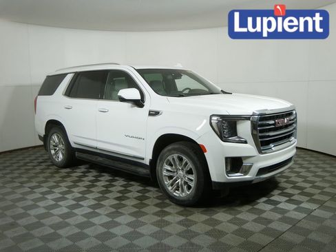 Used 2022 GMC Yukon SLT image 1