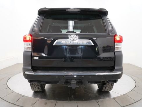 Used 2013 Toyota 4Runner SR5 w/ Premium Pkg AWD/4WD image 6