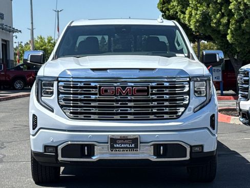 New 2026 GMC Sierra 1500 Denali w/ Denali Reserve Package AWD/4WD image 10