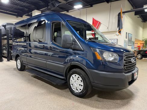 Used 2015 Ford Transit 250 148 Medium Roof image 15
