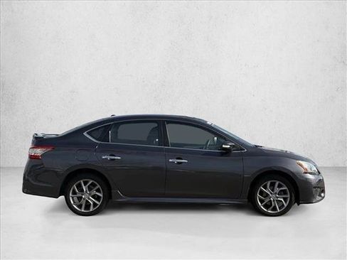 Used 2015 Nissan Sentra SR image 3