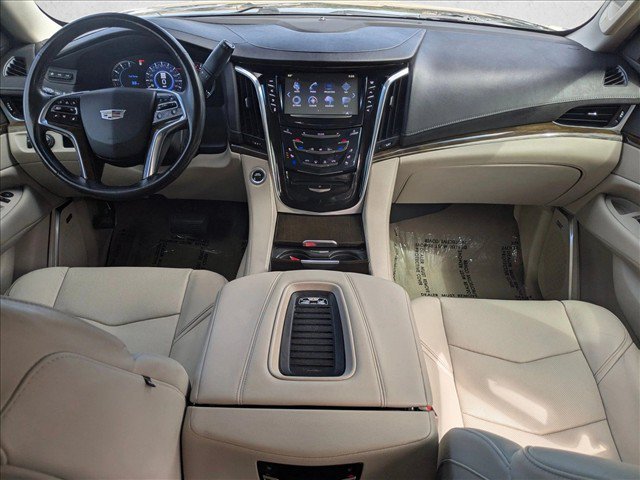 Used 2020 Cadillac Escalade ESV Luxury RWD image 17