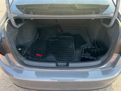 Used 2020 Volkswagen Jetta GLI Autobahn image 11