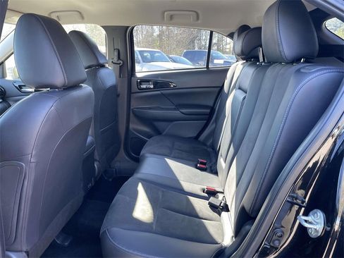 Used 2024 Mitsubishi Eclipse Cross SE image 13