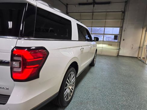 Used 2024 Ford Expedition Max Limited image 7