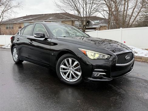 Used 2015 INFINITI Q50 Premium w/ Navigation Package image 3