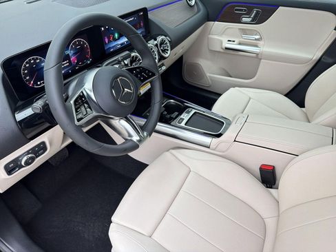 New 2026 Mercedes-Benz GLA 250 image 4