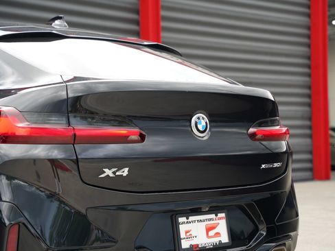 Used 2022 BMW X4 xDrive30i w/ M Sport Package 2 AWD/4WD image 14