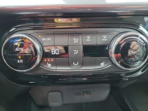 New 2026 Chevrolet Trax ACTIV image 17