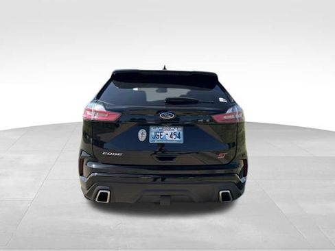 Used 2020 Ford Edge ST w/ Equipment Group 401A AWD/4WD image 4