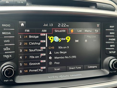 Used 2017 Kia Sorento SX AWD/4WD image 23