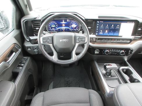 Certified 2023 Chevrolet Silverado 1500 RST w/ LPO, Dark Essentials Package AWD/4WD image 16