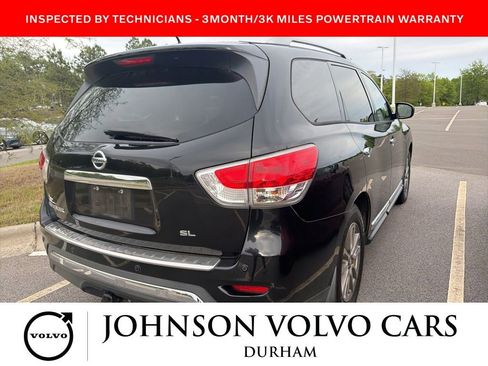 Used 2015 Nissan Pathfinder SL w/ SL Tech Package image 23