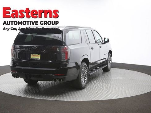 Used 2025 Chevrolet Suburban Z71 AWD/4WD image 44
