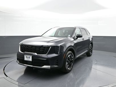 New 2025 Kia Sorento S
