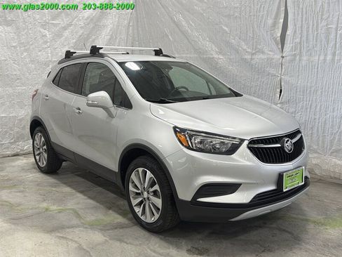 Used 2019 Buick Encore Preferred AWD/4WD image 2