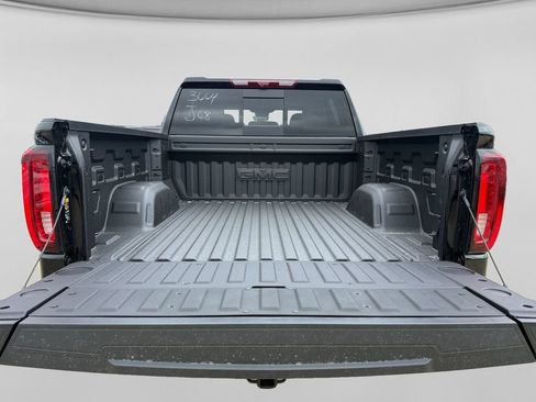 New 2026 GMC Sierra 1500 Denali Ultimate w/ LPO, Black Badging Package AWD/4WD image 37