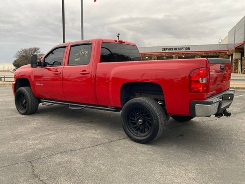 Used 2014 Chevrolet Silverado 2500 LTZ w/ LTZ Plus Package image 7