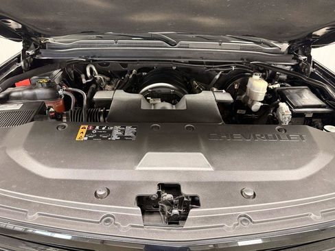 Used 2019 Chevrolet Suburban Premier image 47