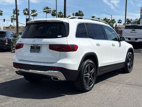 New 2026 Mercedes-Benz GLB 250 image 9