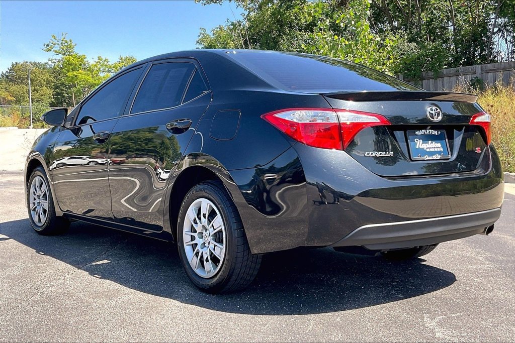 Used 2016 Toyota Corolla S FWD image 11