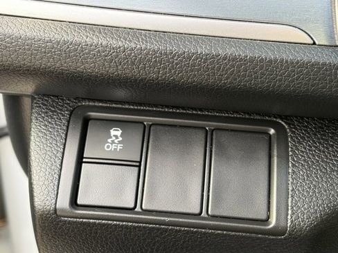 Used 2018 Honda Civic EX-L image 22