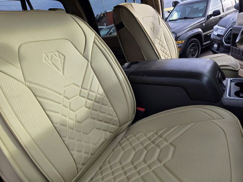 Used 2014 Ford F250 Lariat w/ Chrome Package image 23