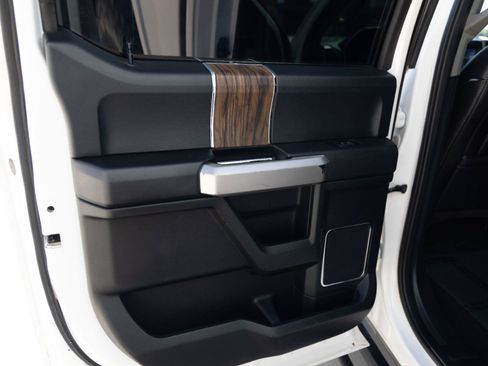 Used 2019 Ford F150 Lariat w/ Trailer Tow Package AWD/4WD image 29