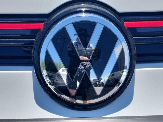 New 2026 Volkswagen GTI SE FWD image 11