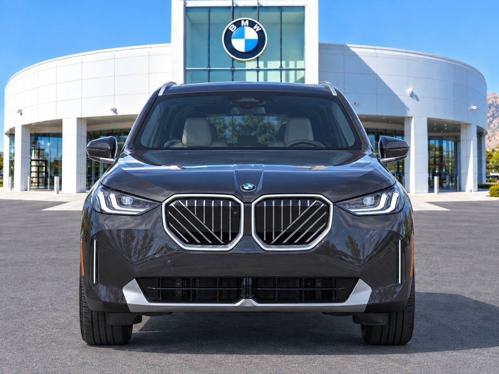 Used 2026 BMW X3 xDrive30i w/ Premium Package AWD/4WD image 2